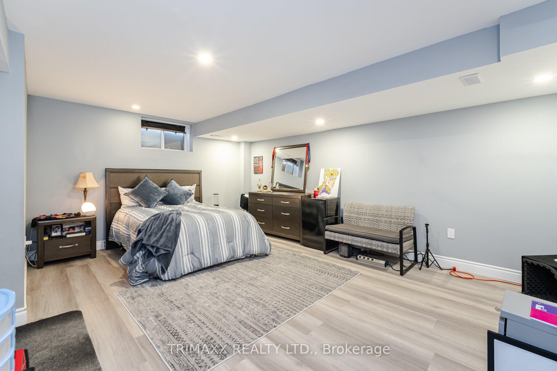 Photo 40 of Unit 11, 39 Kay Crescent, Guelph, Pineridge/Westminster Woods — HOMEH