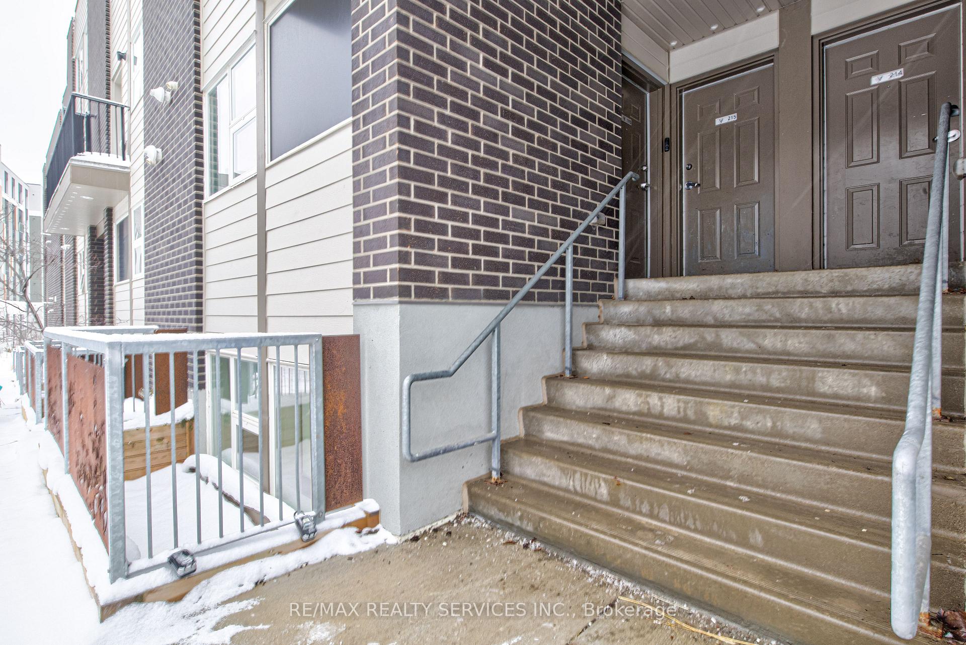 Photo 6 of Unit 115, 288 Albert Street, Waterloo, Lakeshore Village — HOMEH