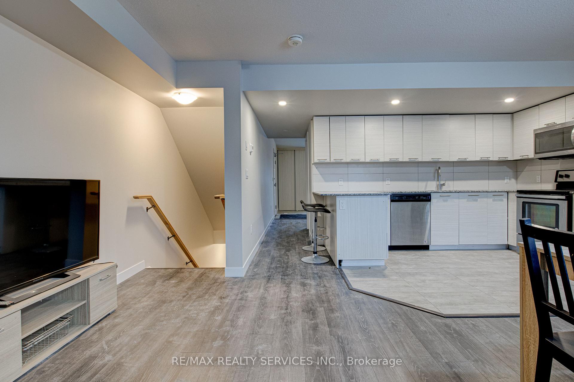 Photo 13 of Unit 115, 288 Albert Street, Waterloo, Lakeshore Village — HOMEH