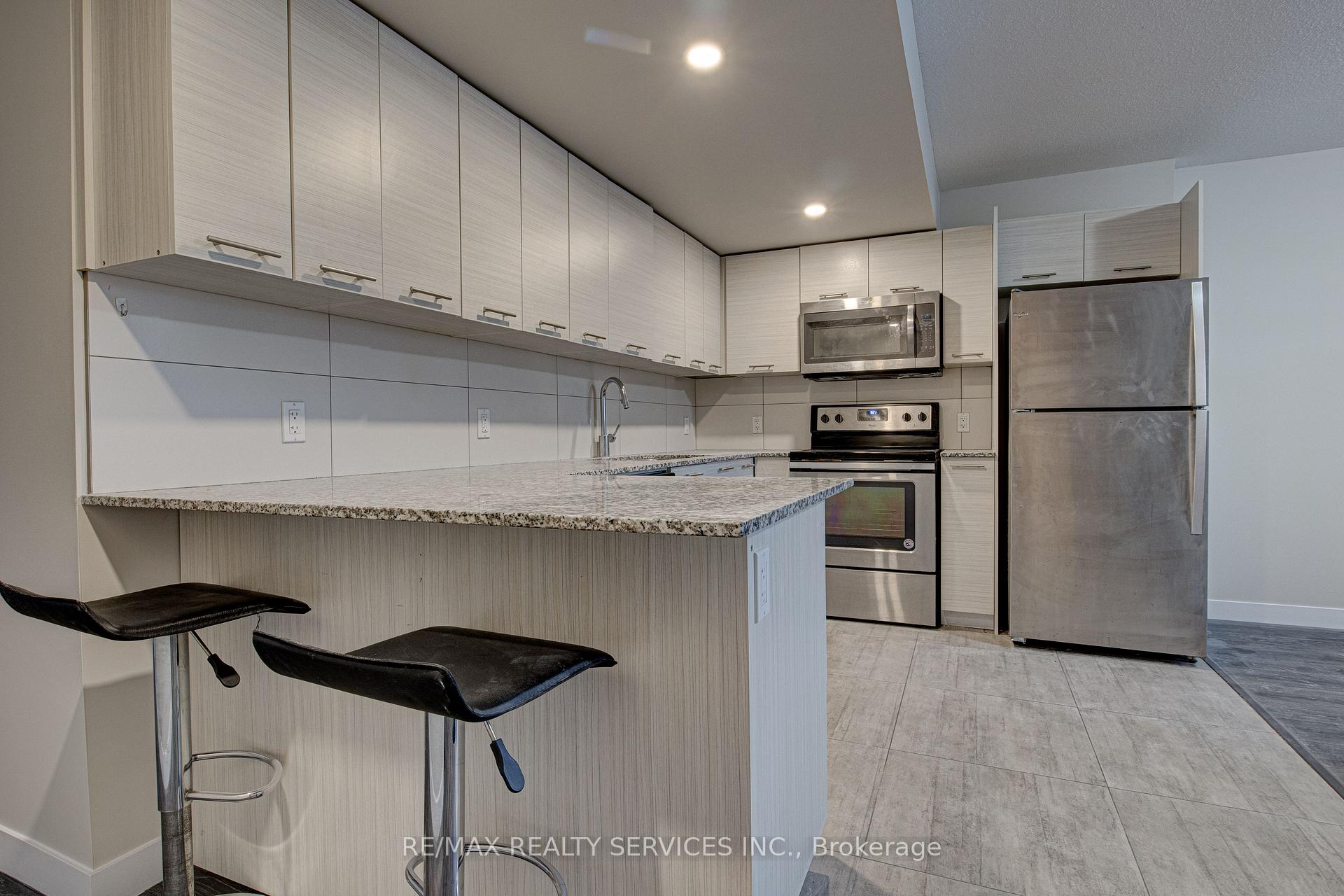 Photo 15 of Unit 115, 288 Albert Street, Waterloo, Lakeshore Village — HOMEH