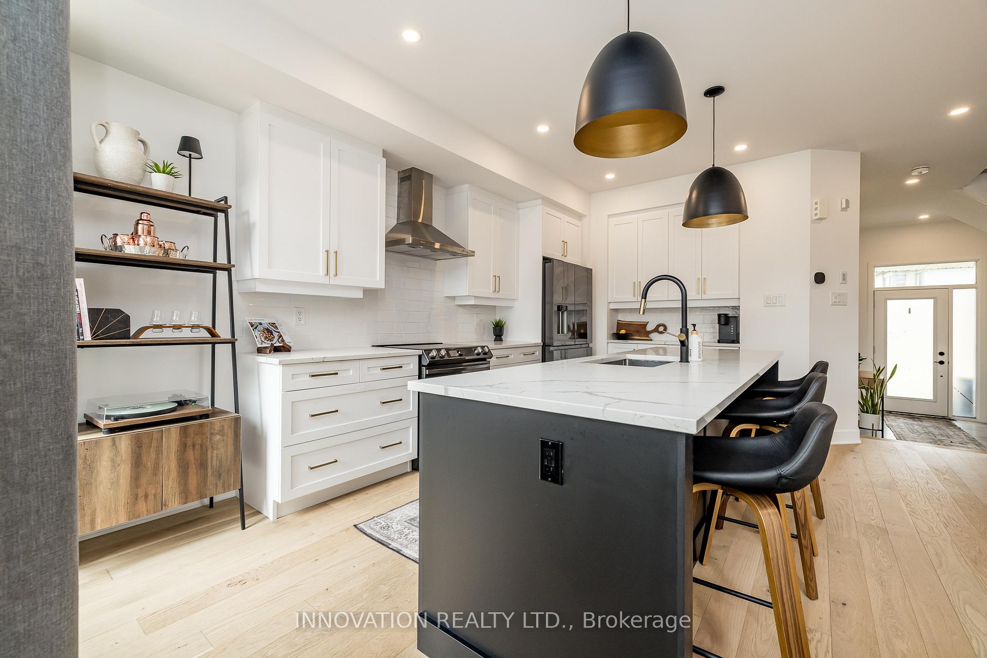 Photo 13 of 832 Chipping Circle, Ottawa, Riverside South/Gloucester Glen — HOMEH