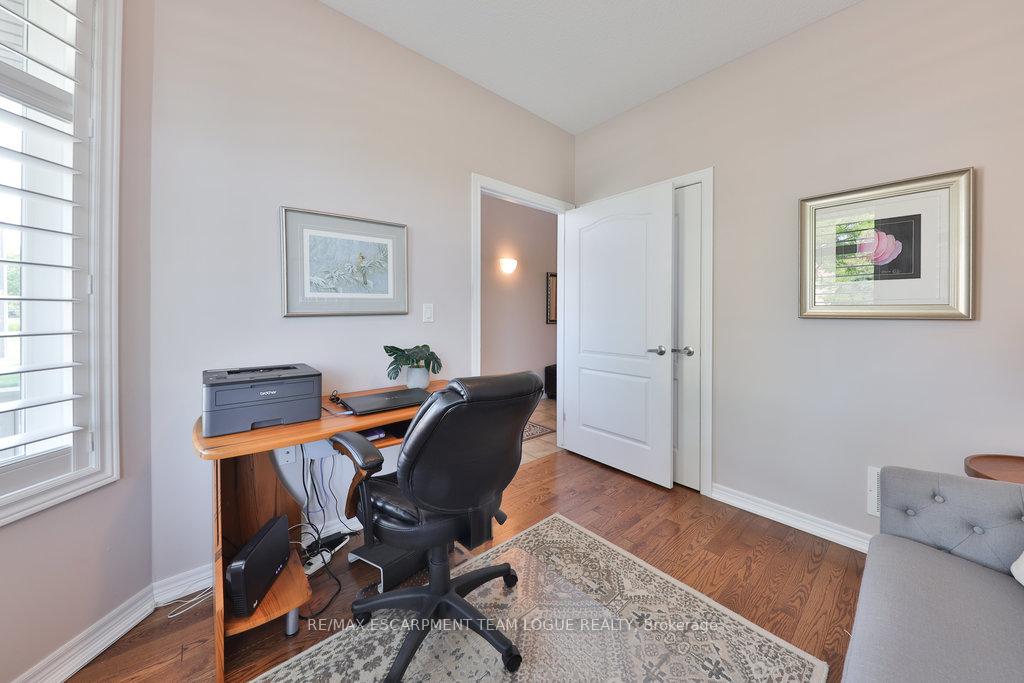 Photo 6 of Unit 81, 2165 Itabashi Way, Burlington, Tansley — HOMEH