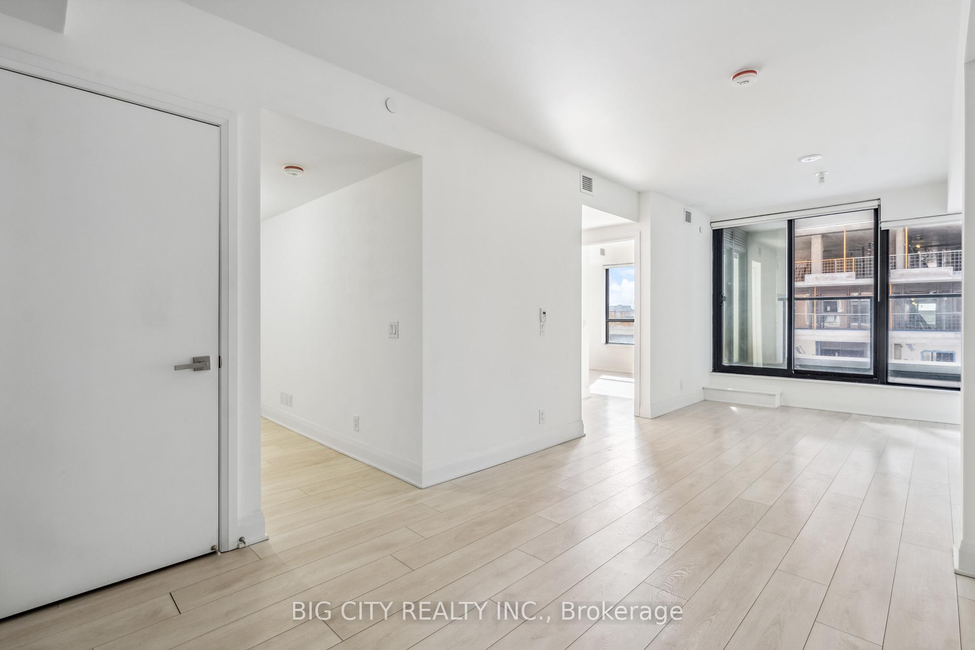 Photo 6 of Unit 309, 33 Frederick Todd Way, Toronto, Thorncliffe Park — HOMEH