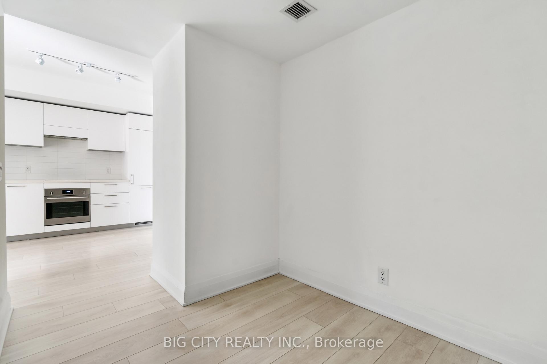 Photo 10 of Unit 309, 33 Frederick Todd Way, Toronto, Thorncliffe Park — HOMEH