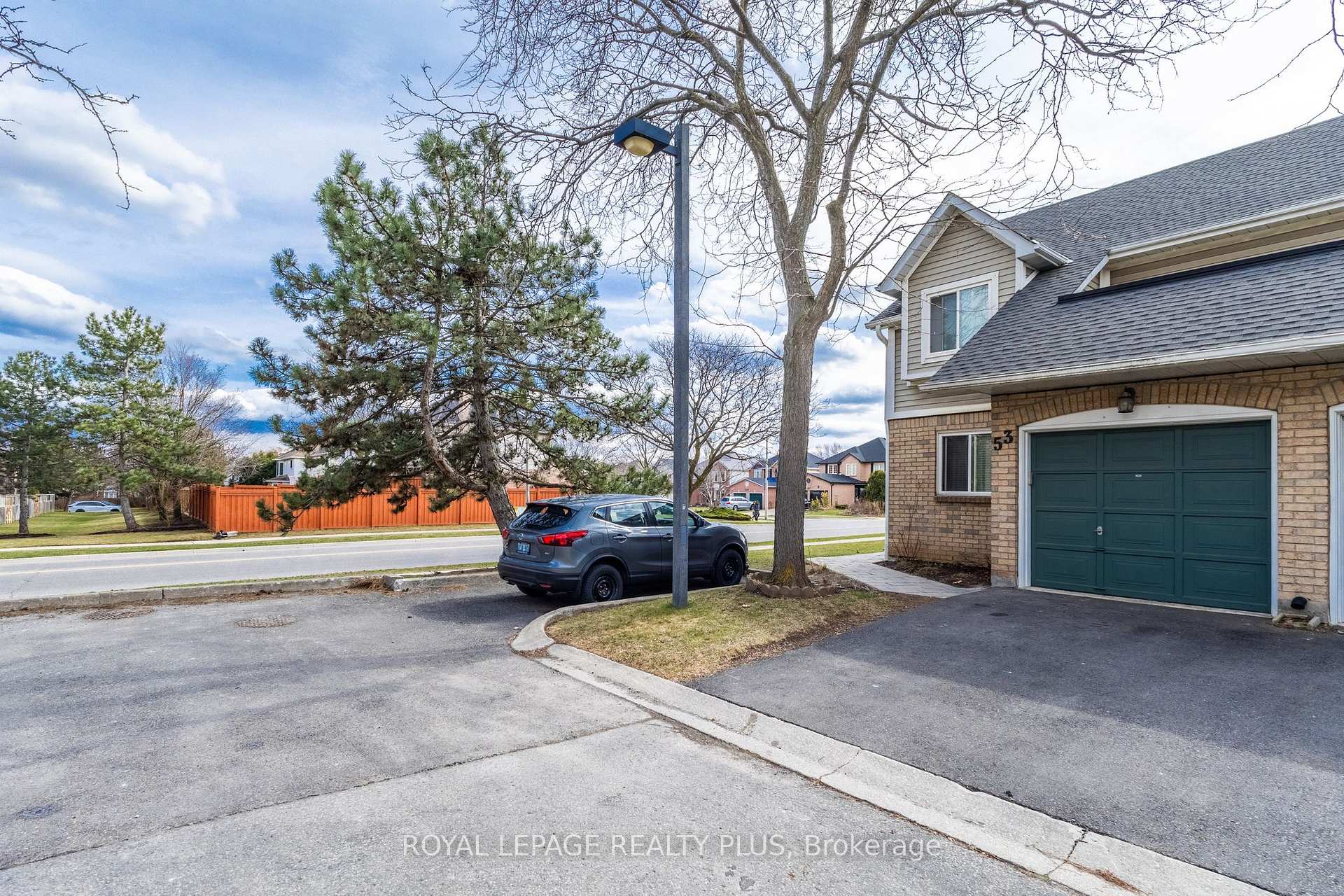Photo 2 of Unit 53, 2530 Northampton Boulevard, Burlington, Headon — HOMEH