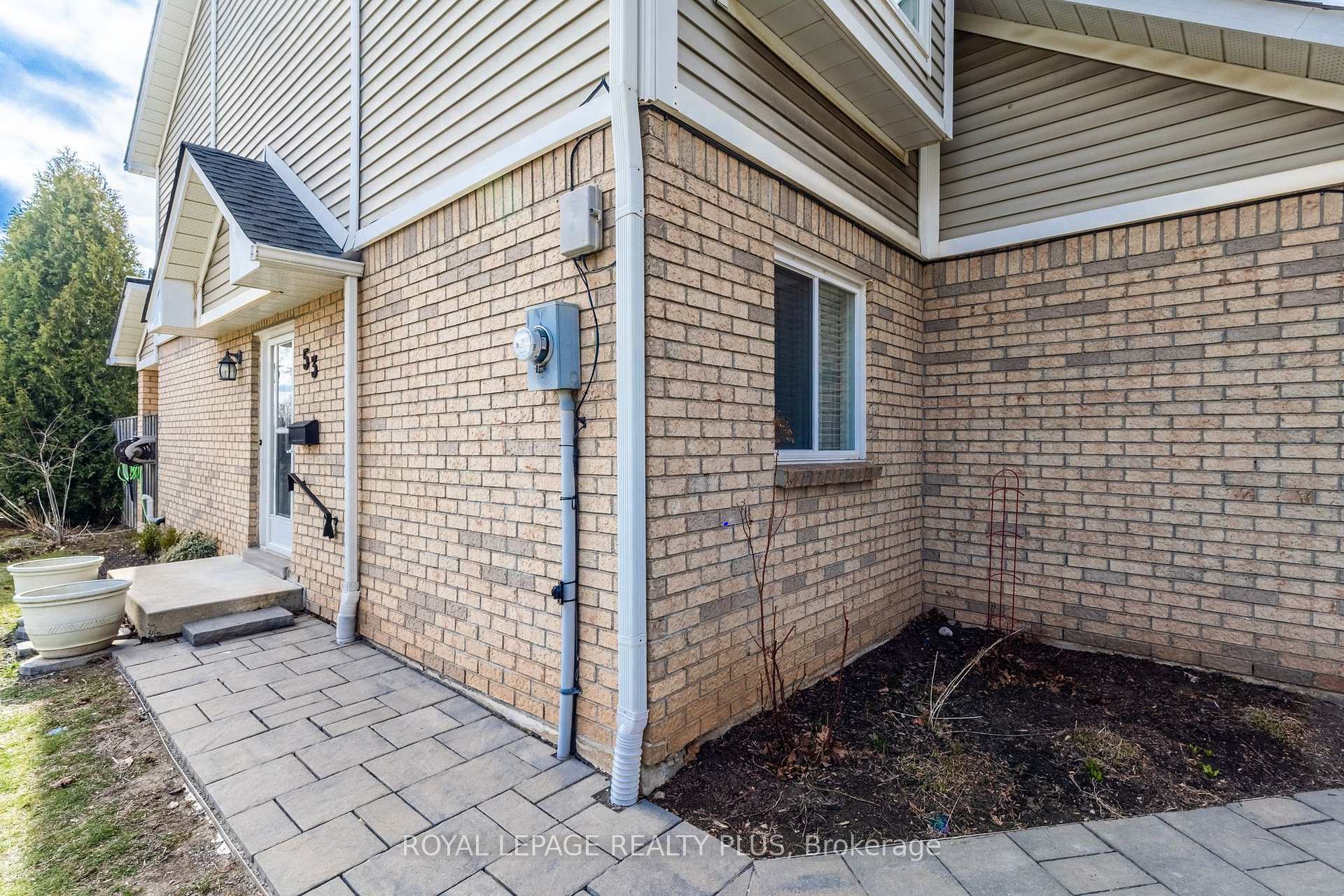 Photo 5 of Unit 53, 2530 Northampton Boulevard, Burlington, Headon — HOMEH