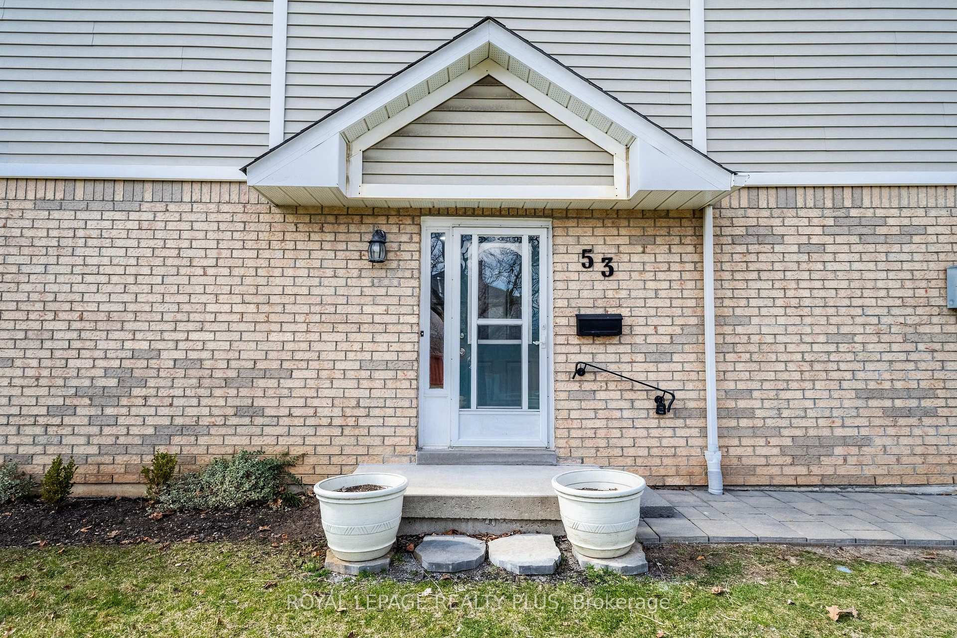 Photo 7 of Unit 53, 2530 Northampton Boulevard, Burlington, Headon — HOMEH