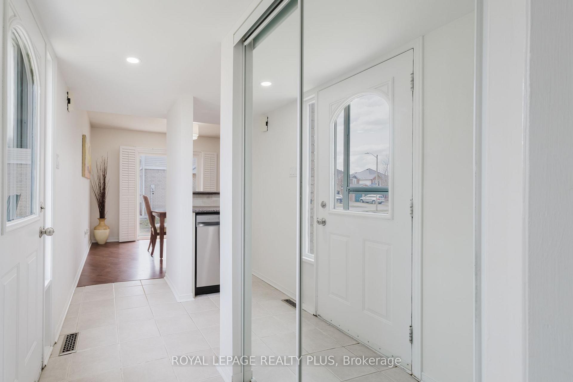 Photo 8 of Unit 53, 2530 Northampton Boulevard, Burlington, Headon — HOMEH