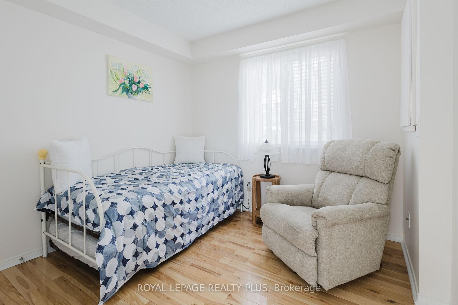 Photo 30 of Unit 53, 2530 Northampton Boulevard, Burlington, Headon — HOMEH
