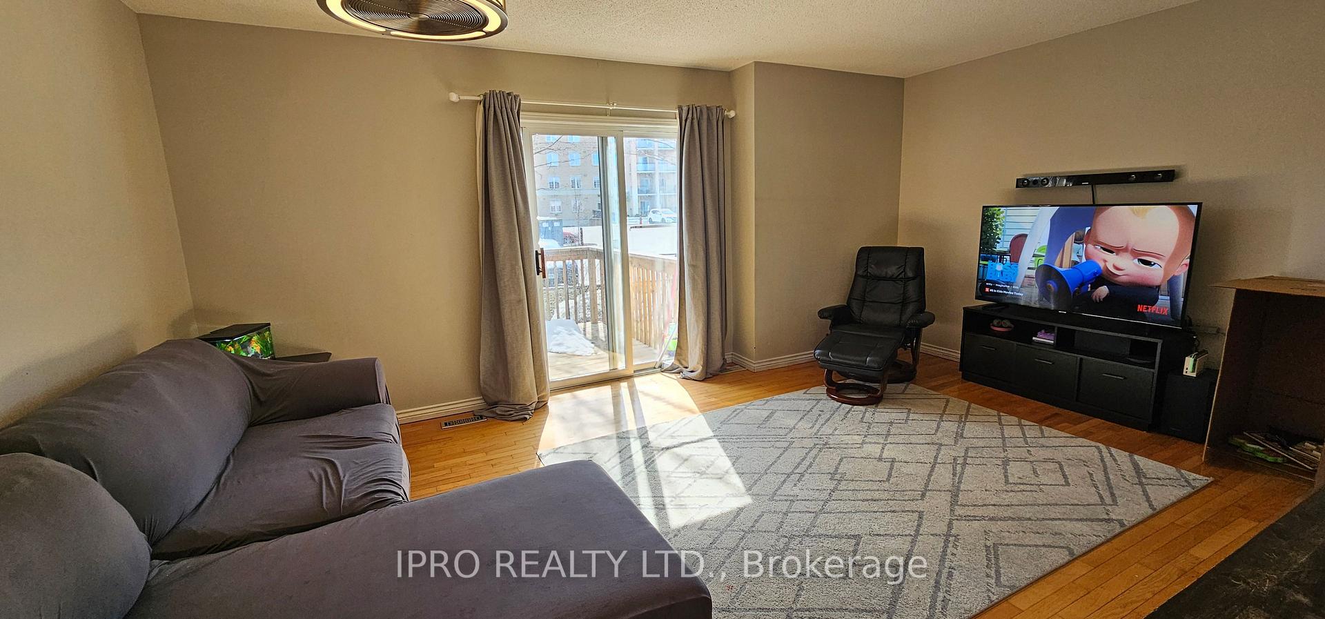 Photo 3 of Unit 53, 1055 Gordon Street, Guelph, Kortright West — HOMEH