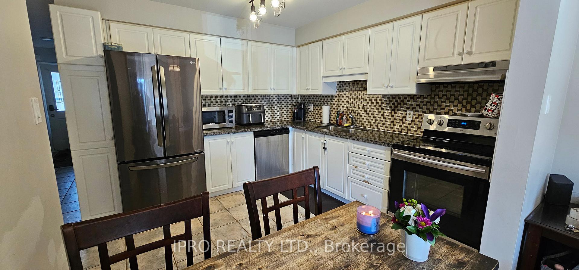 Photo 4 of Unit 53, 1055 Gordon Street, Guelph, Kortright West — HOMEH