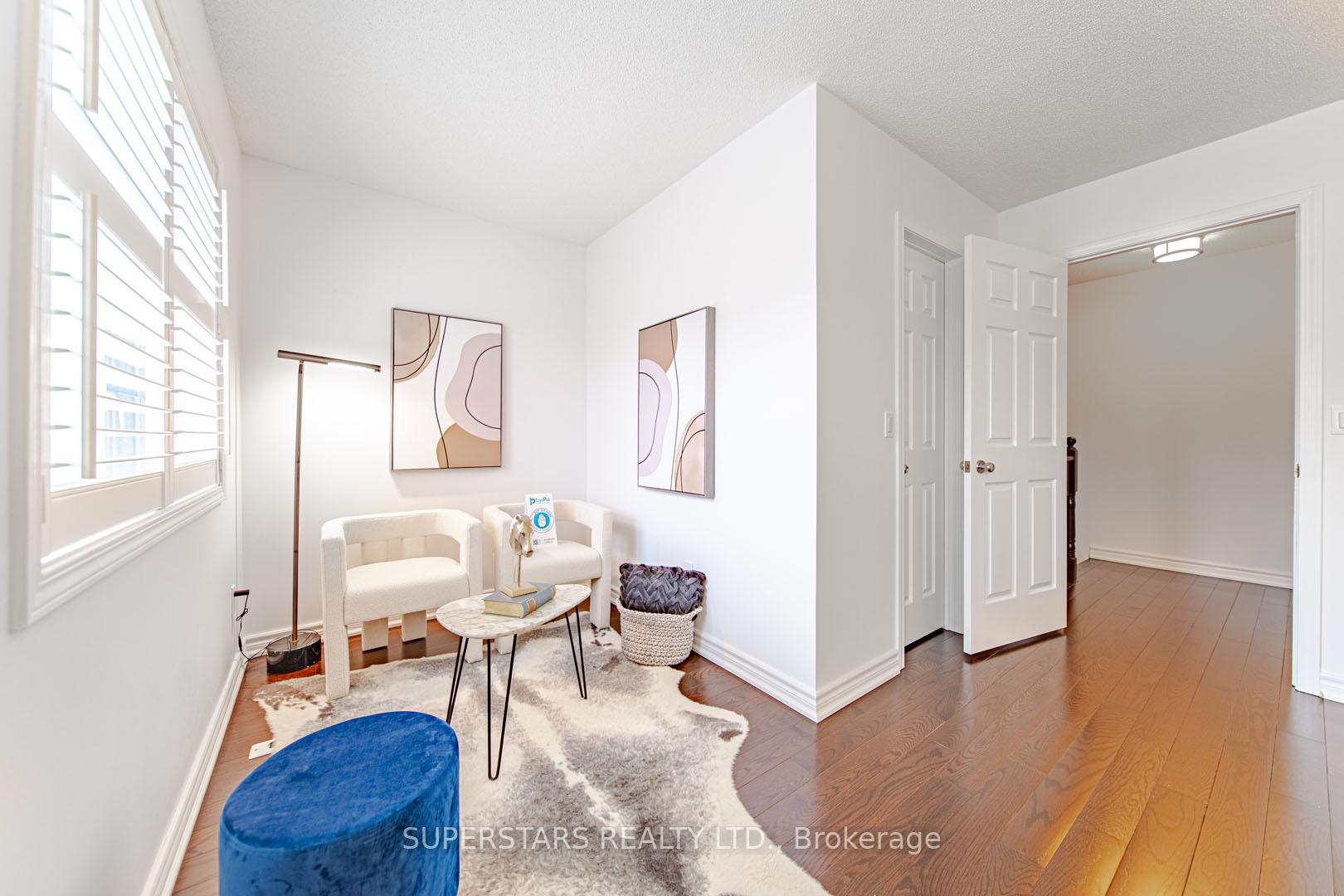 Photo 16 of Unit 3, 14 Cox Boulevard, Markham, Unionville — HOMEH