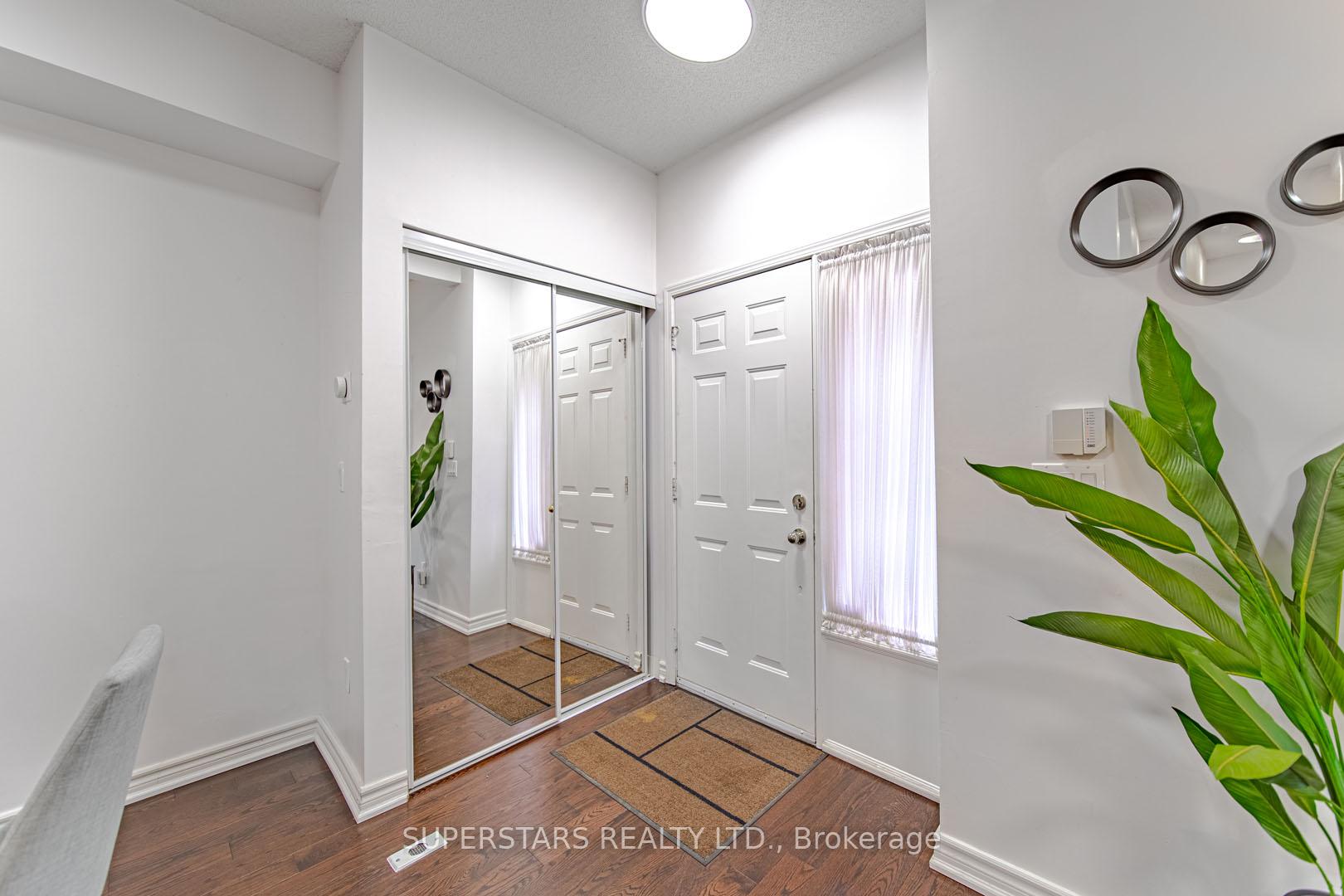 Photo 20 of Unit 3, 14 Cox Boulevard, Markham, Unionville — HOMEH