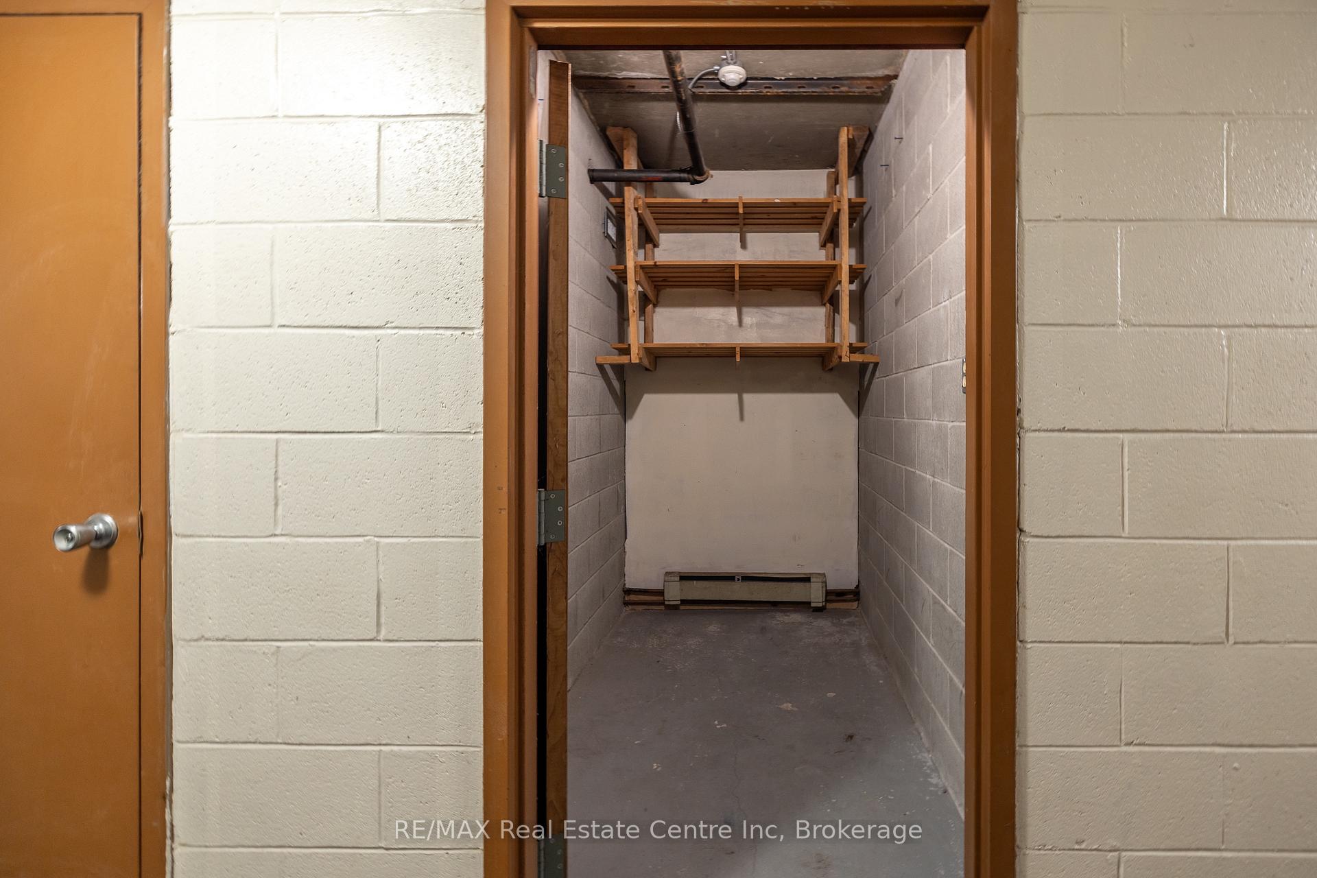 Photo 51 of Unit 102, 41 Conroy Crescent, Guelph, Dovercliffe Park/Old University — HOMEH