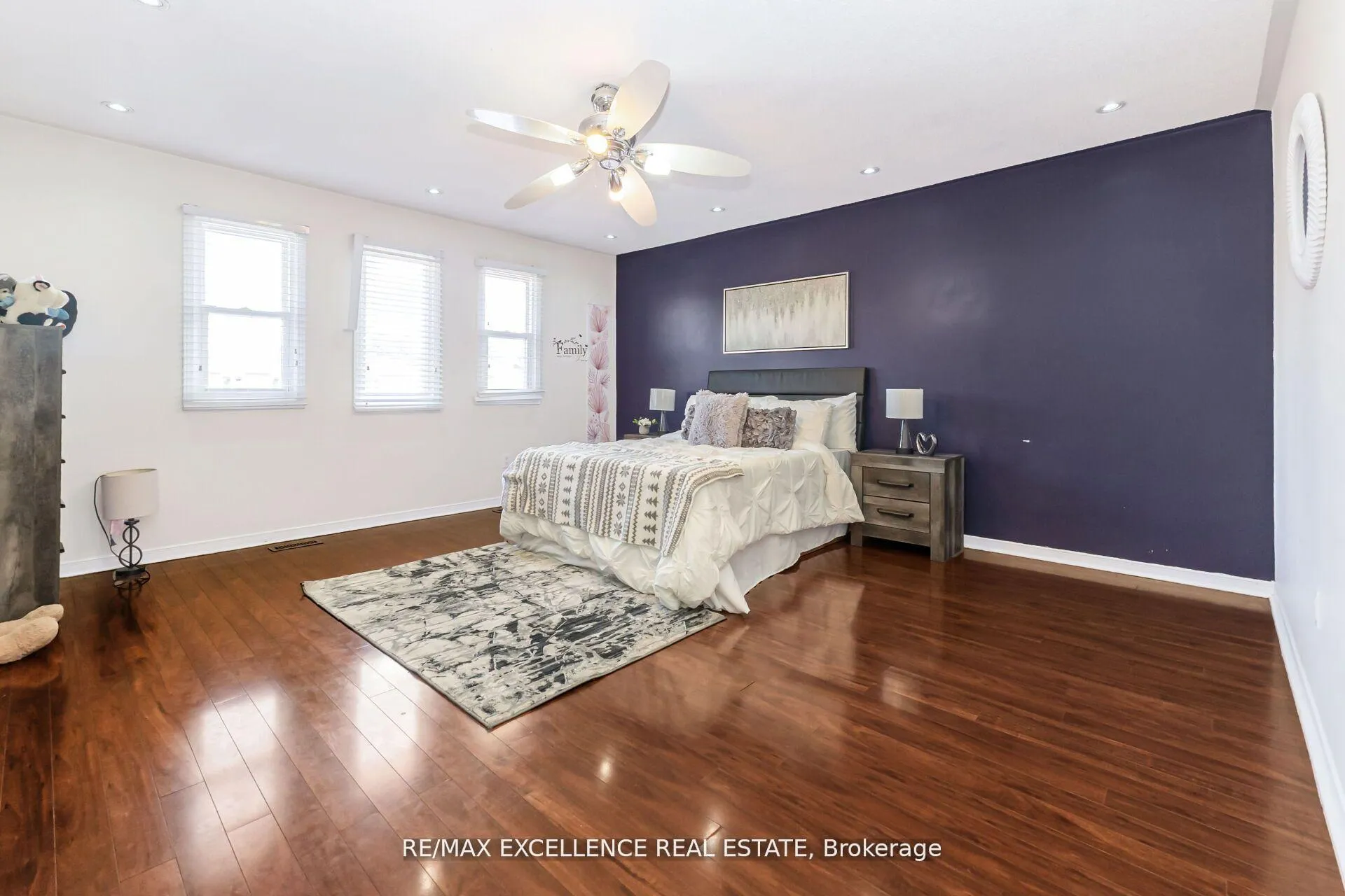 Photo 19 of 29 Faywood Drive, Brampton, Fletcher's West — HOMEH