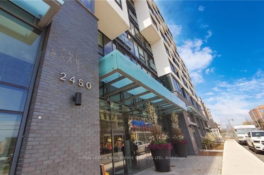 Photo 2 of Unit 821, 2450 Old Bronte Road, Oakville, Westmount — HOMEH