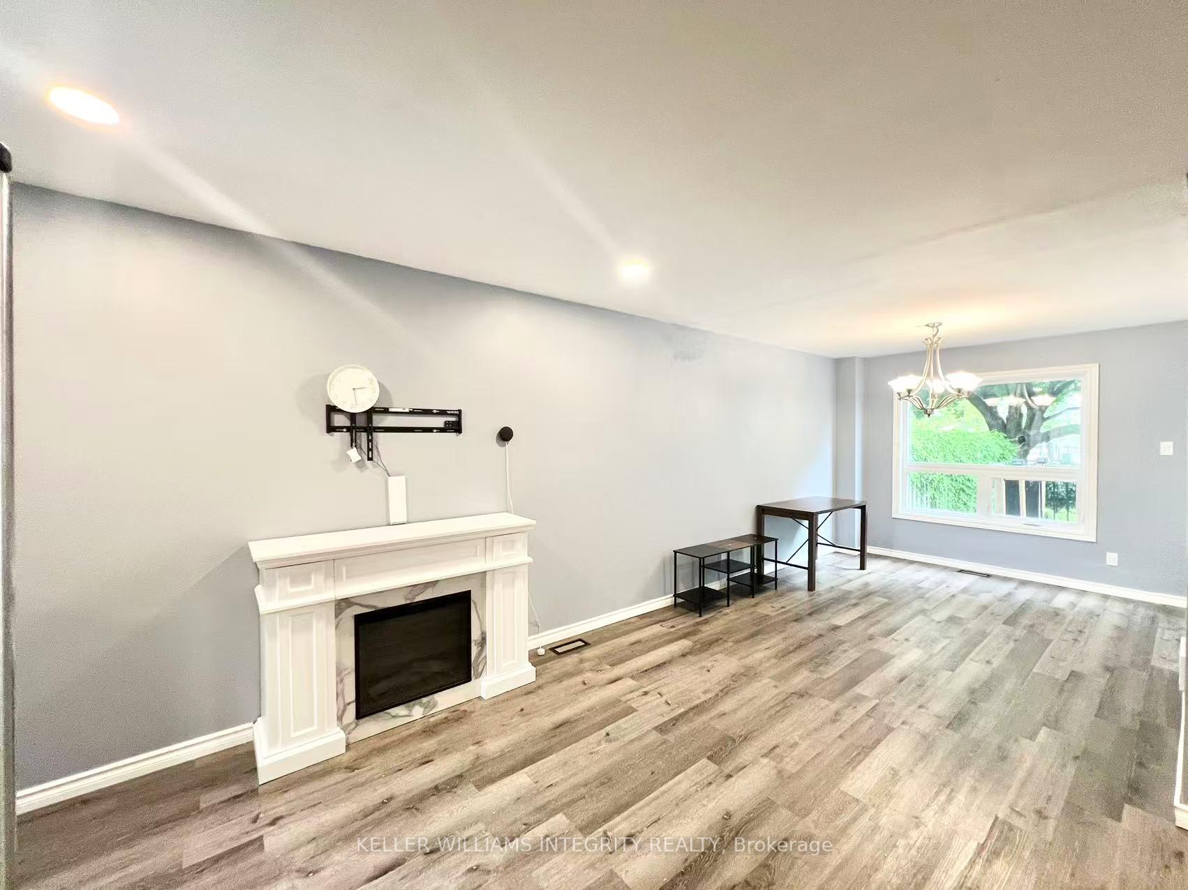 Photo 11 of 106 Whitegate Crescent, Ottawa, Barrhaven - Longfields — HOMEH
