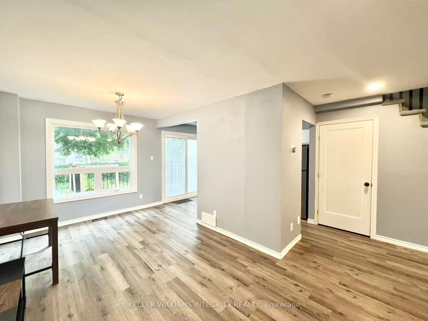 Photo 14 of 106 Whitegate Crescent, Ottawa, Barrhaven - Longfields — HOMEH