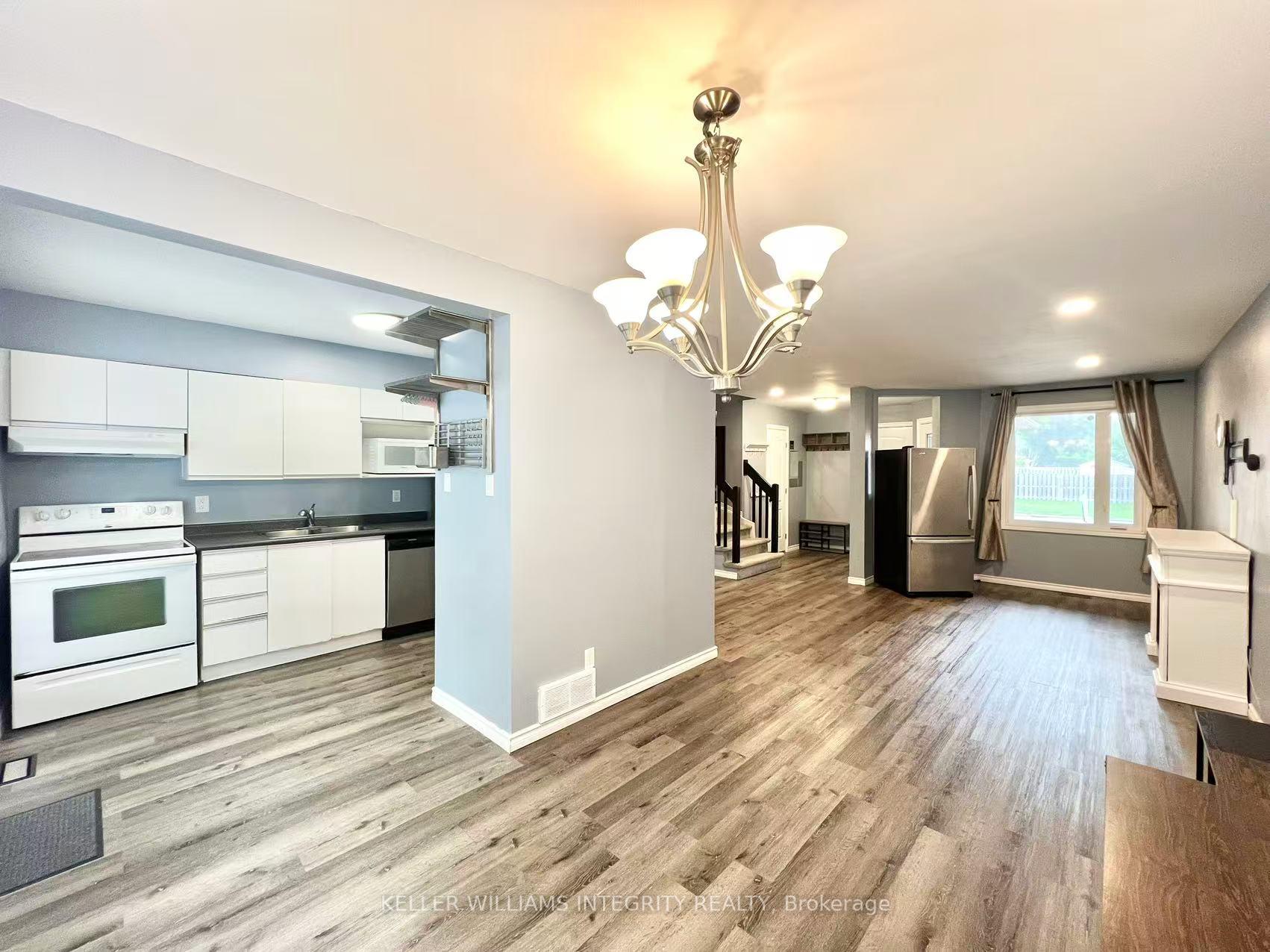 Photo 19 of 106 Whitegate Crescent, Ottawa, Barrhaven - Longfields — HOMEH