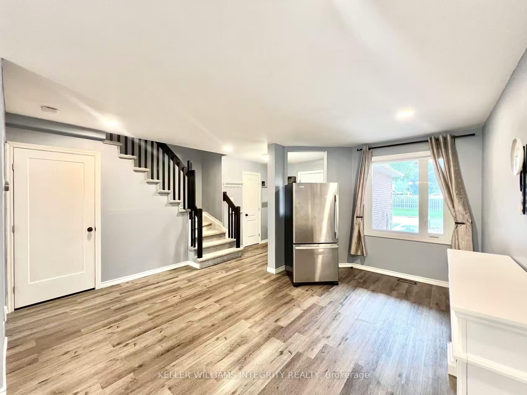 Photo 21 of 106 Whitegate Crescent, Ottawa, Barrhaven - Longfields — HOMEH