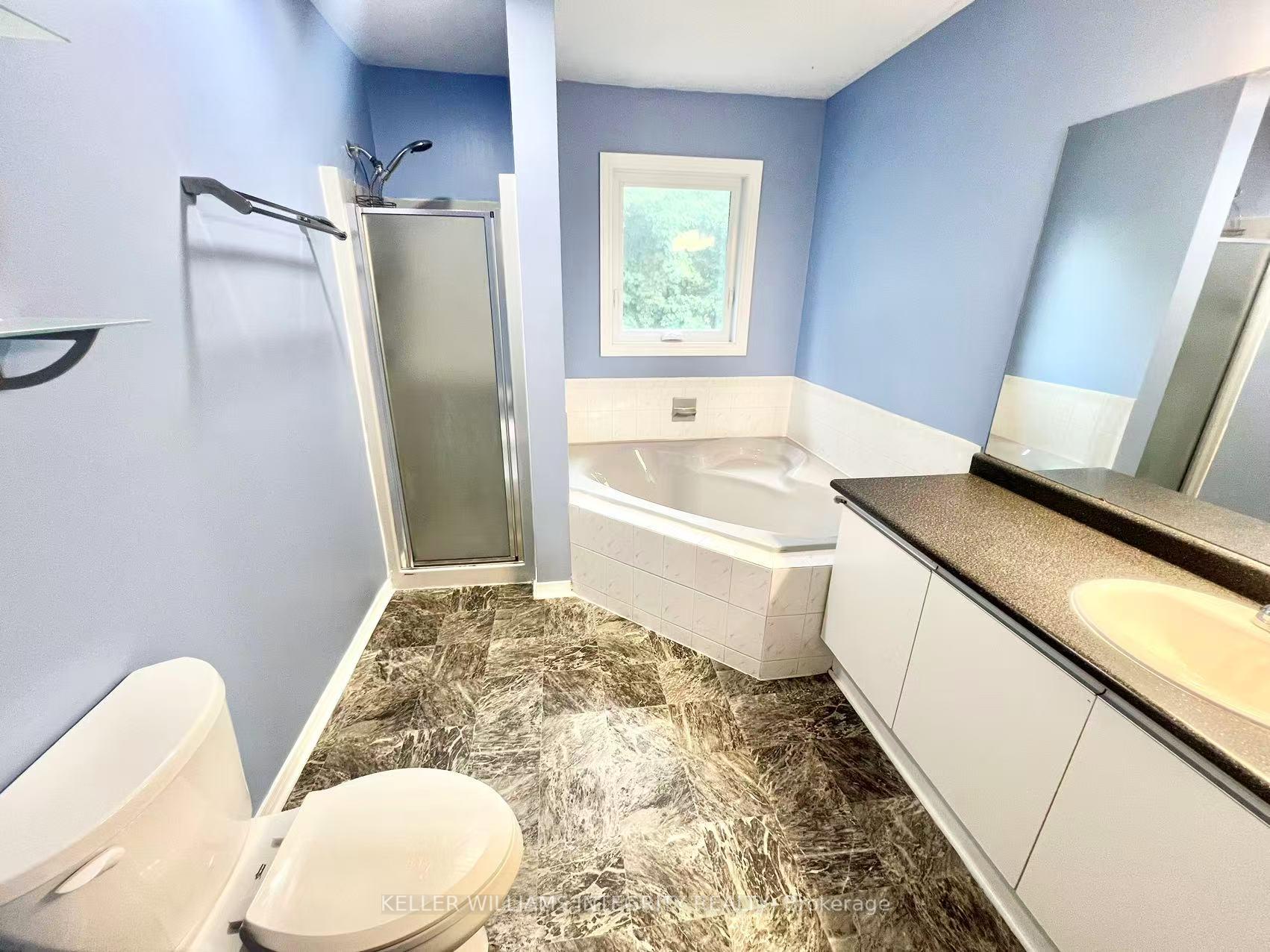 Photo 32 of 106 Whitegate Crescent, Ottawa, Barrhaven - Longfields — HOMEH