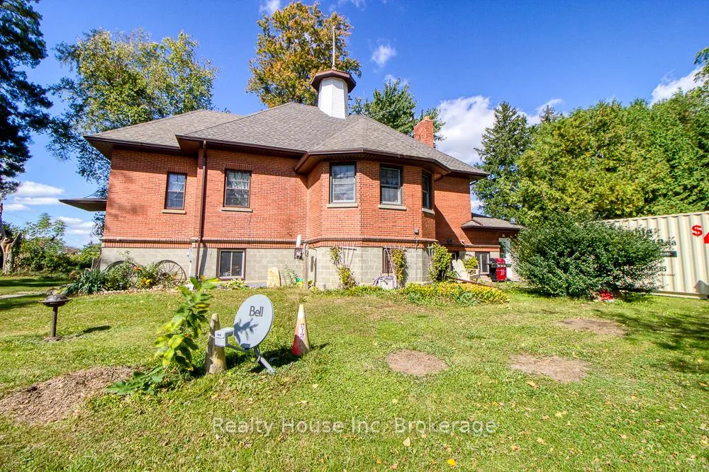 Photo 4 of 21871 Victoria Road, Chatham-Kent, Thamesville — HOMEH