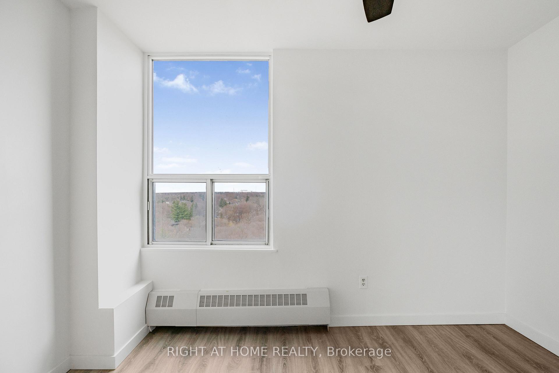 Photo 11 of Unit 1503, 60 Pavane Linkway, Toronto, Flemingdon Park — HOMEH
