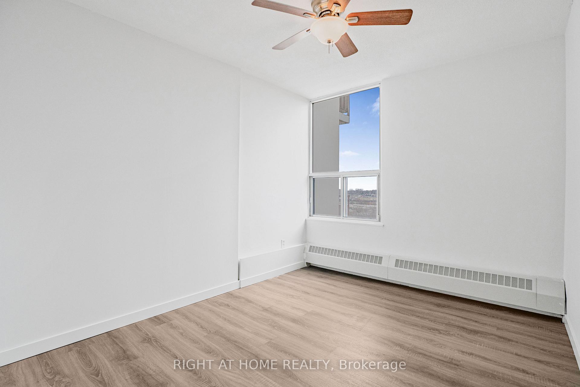 Photo 19 of Unit 1503, 60 Pavane Linkway, Toronto, Flemingdon Park — HOMEH