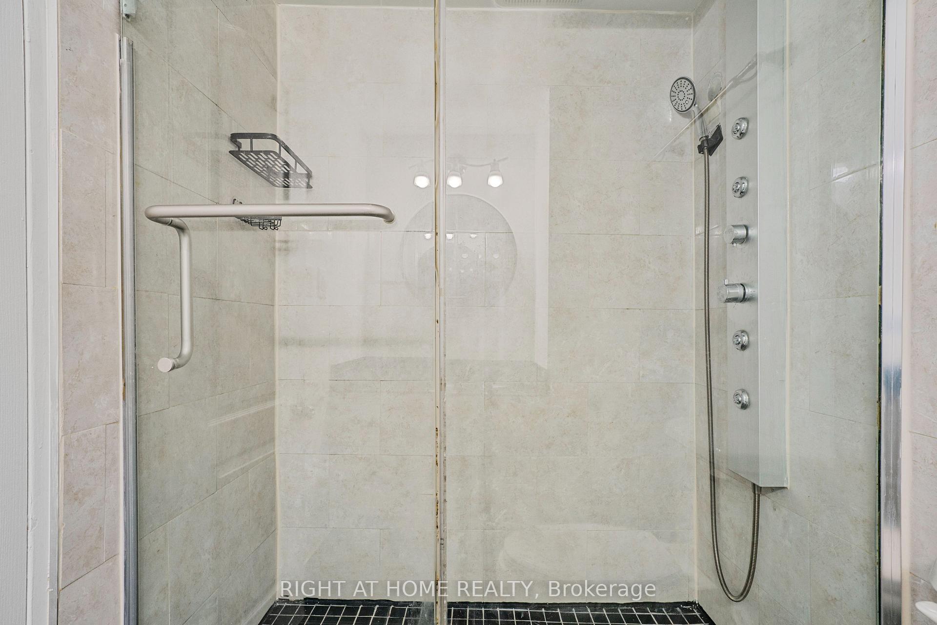 Photo 22 of Unit 1503, 60 Pavane Linkway, Toronto, Flemingdon Park — HOMEH