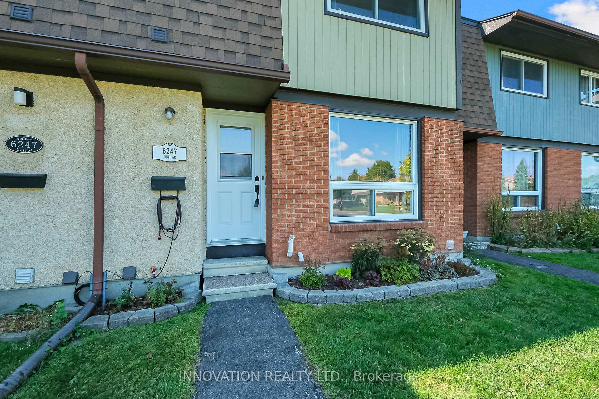Photo 2 of Unit 60, 6247 Sundown Crescent, Ottawa, Convent Glen South — HOMEH