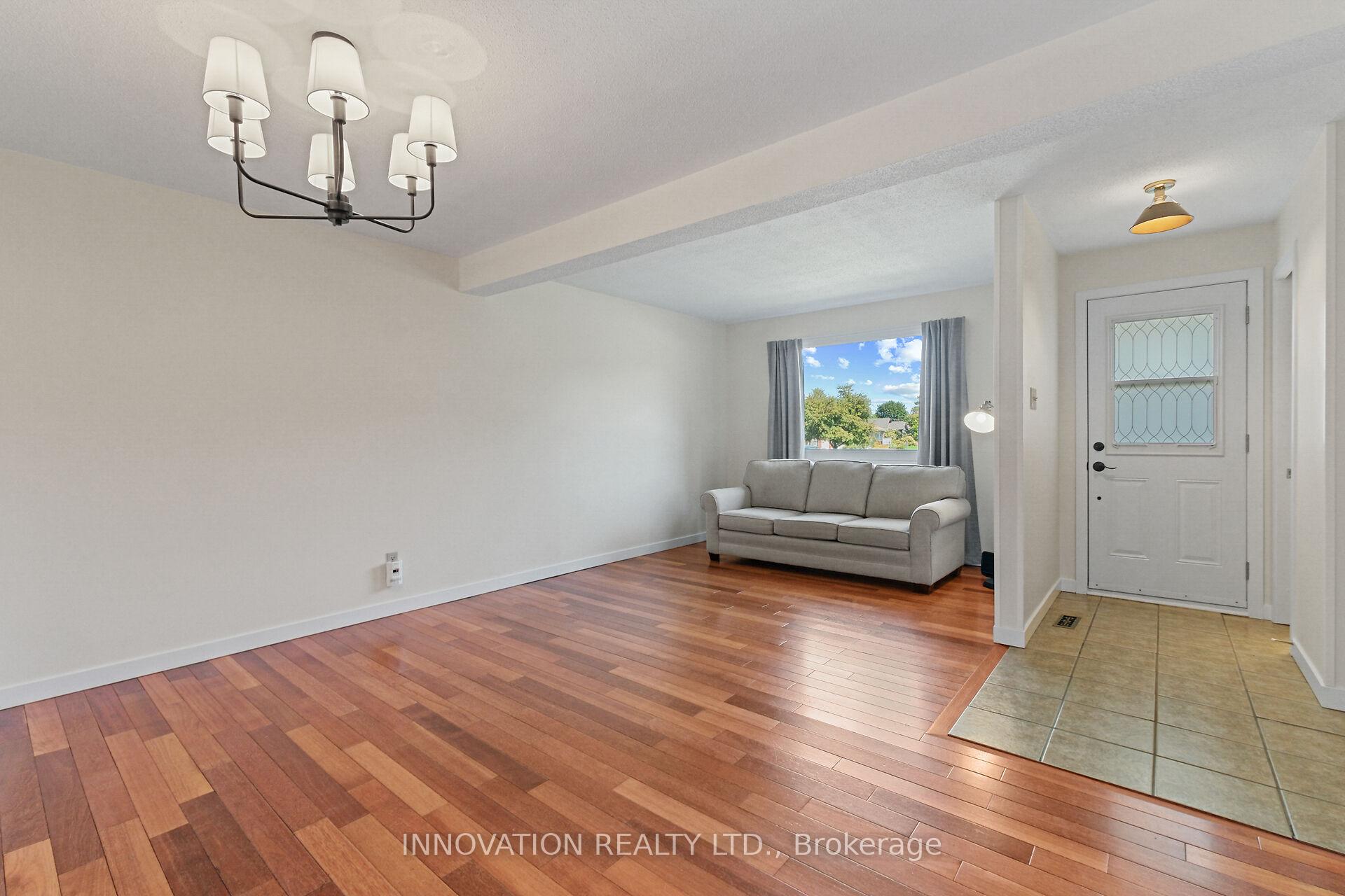 Photo 6 of Unit 60, 6247 Sundown Crescent, Ottawa, Convent Glen South — HOMEH