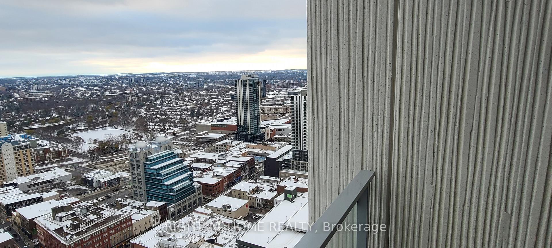 Photo 8 of Unit 3310, 60 Frederick Street, Kitchener, City Commercial Core — HOMEH