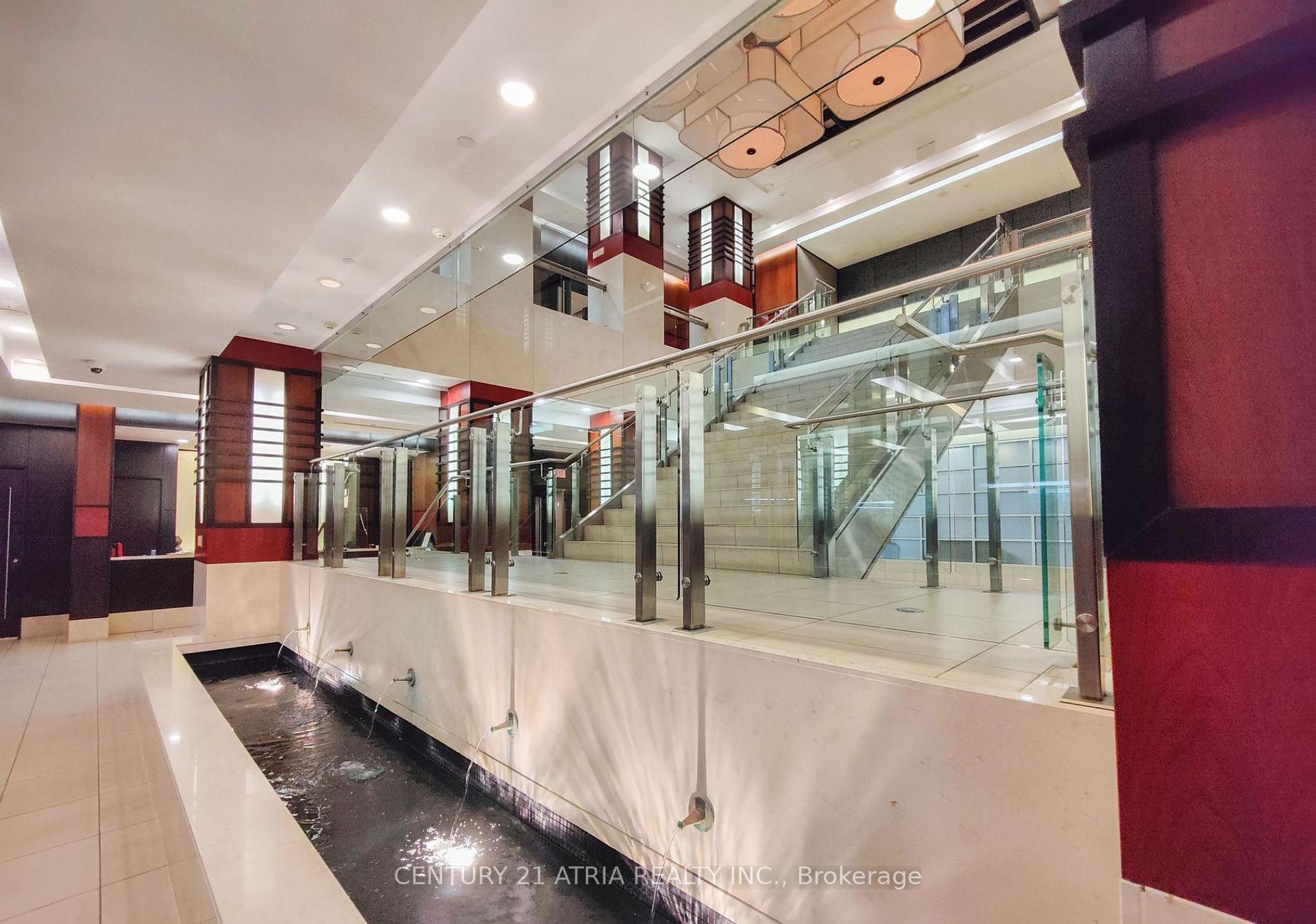 Photo 7 of Unit 882, 23 Cox Boulevard, Markham, Unionville — HOMEH