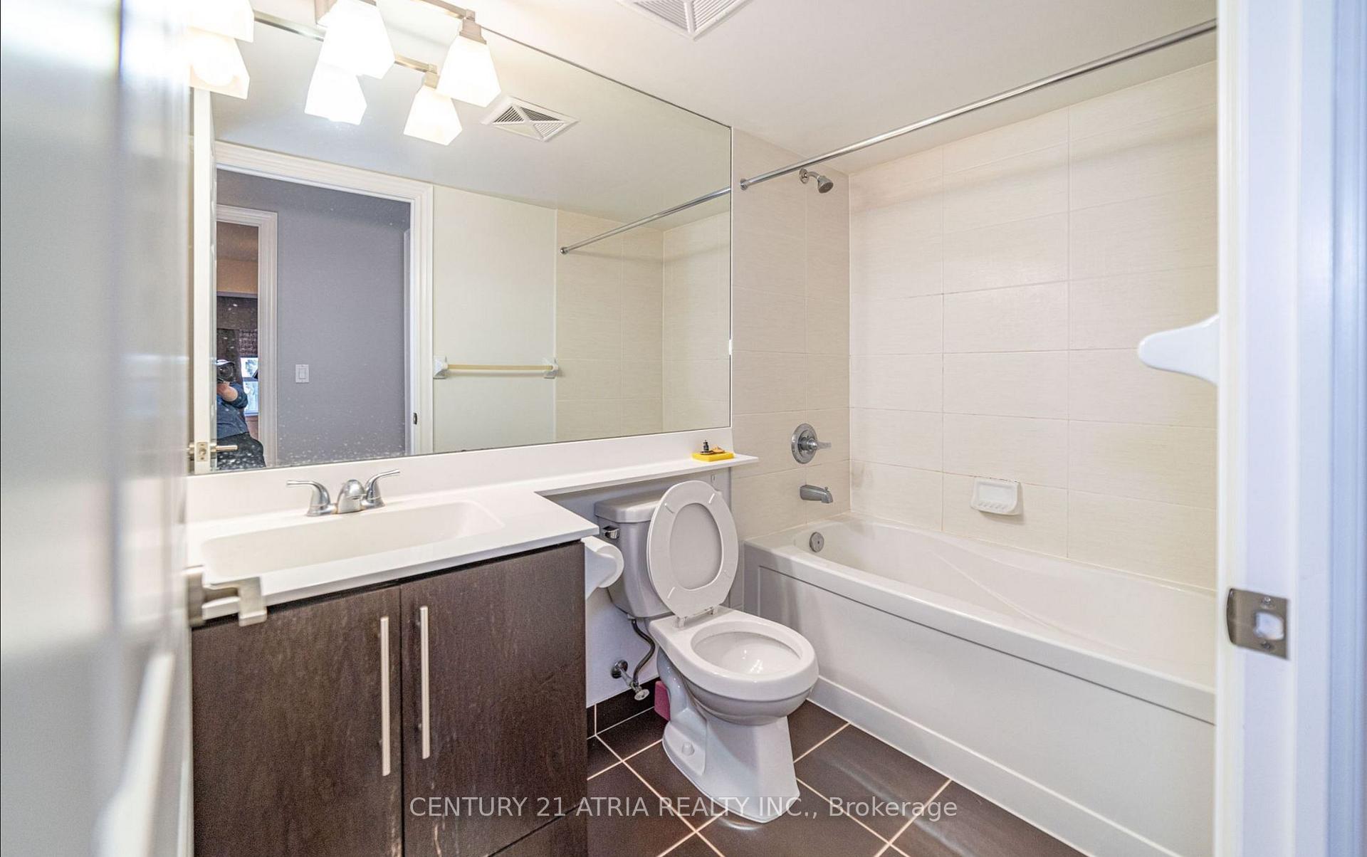 Photo 42 of Unit 882, 23 Cox Boulevard, Markham, Unionville — HOMEH