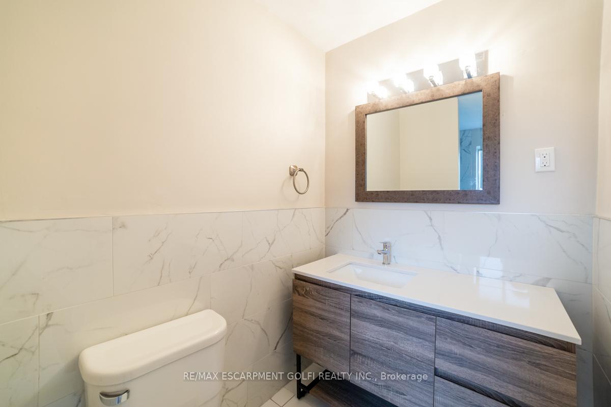 Photo 20 of Unit 6, 2433 First Street, Burlington, Brant — HOMEH