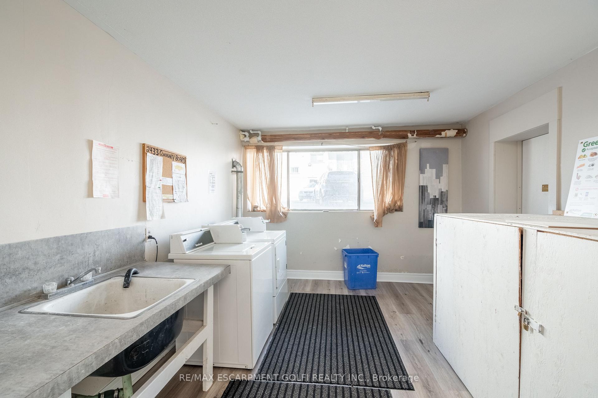 Photo 22 of Unit 6, 2433 First Street, Burlington, Brant — HOMEH