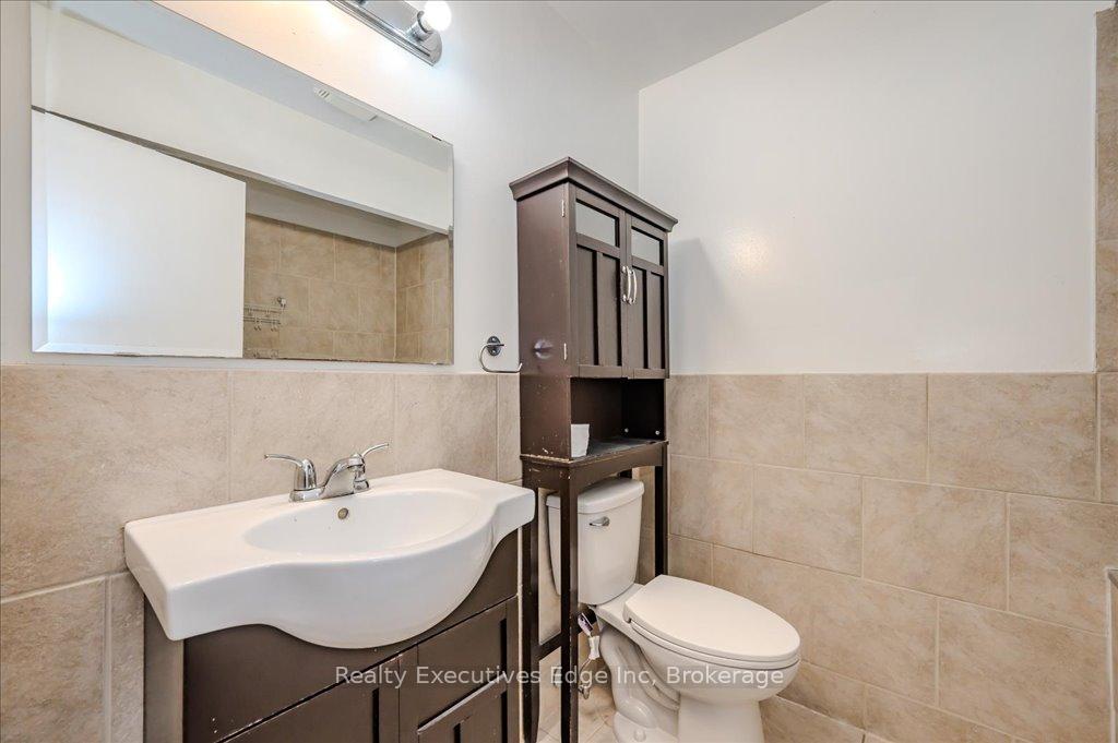 Photo 20 of Unit 7, 41 Rhonda Road, Guelph, Willow West/Sugarbush/West Acres — HOMEH