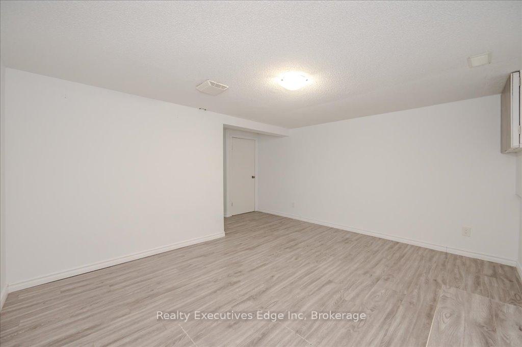 Photo 24 of Unit 7, 41 Rhonda Road, Guelph, Willow West/Sugarbush/West Acres — HOMEH