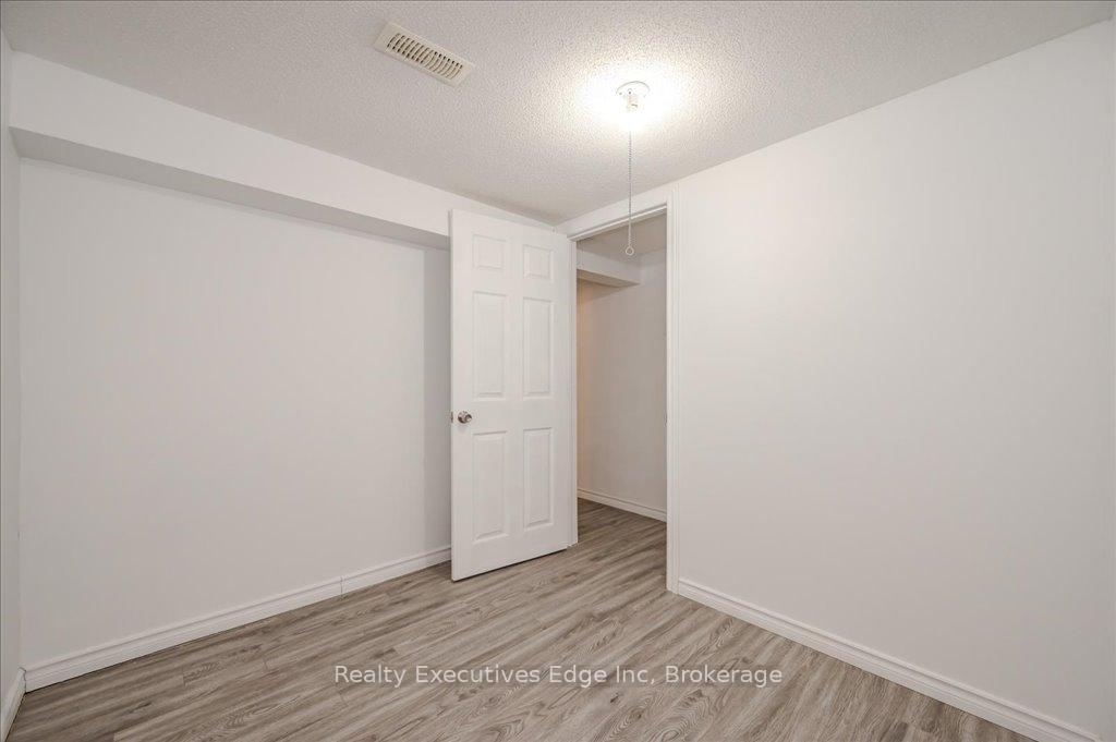 Photo 26 of Unit 7, 41 Rhonda Road, Guelph, Willow West/Sugarbush/West Acres — HOMEH