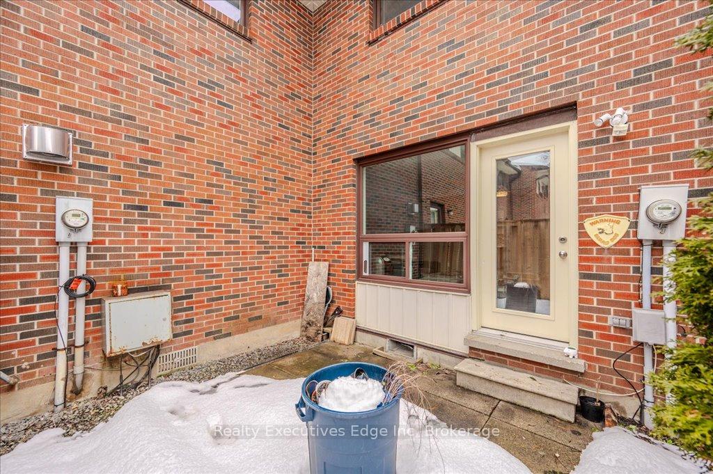Photo 29 of Unit 7, 41 Rhonda Road, Guelph, Willow West/Sugarbush/West Acres — HOMEH
