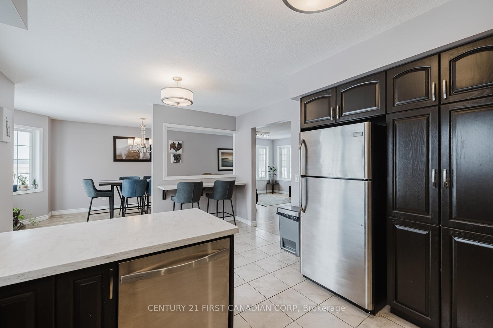 Photo 3 of 31352 Pioneer Line, Dutton/Dunwich, Rural Dutton/Dunwich — HOMEH