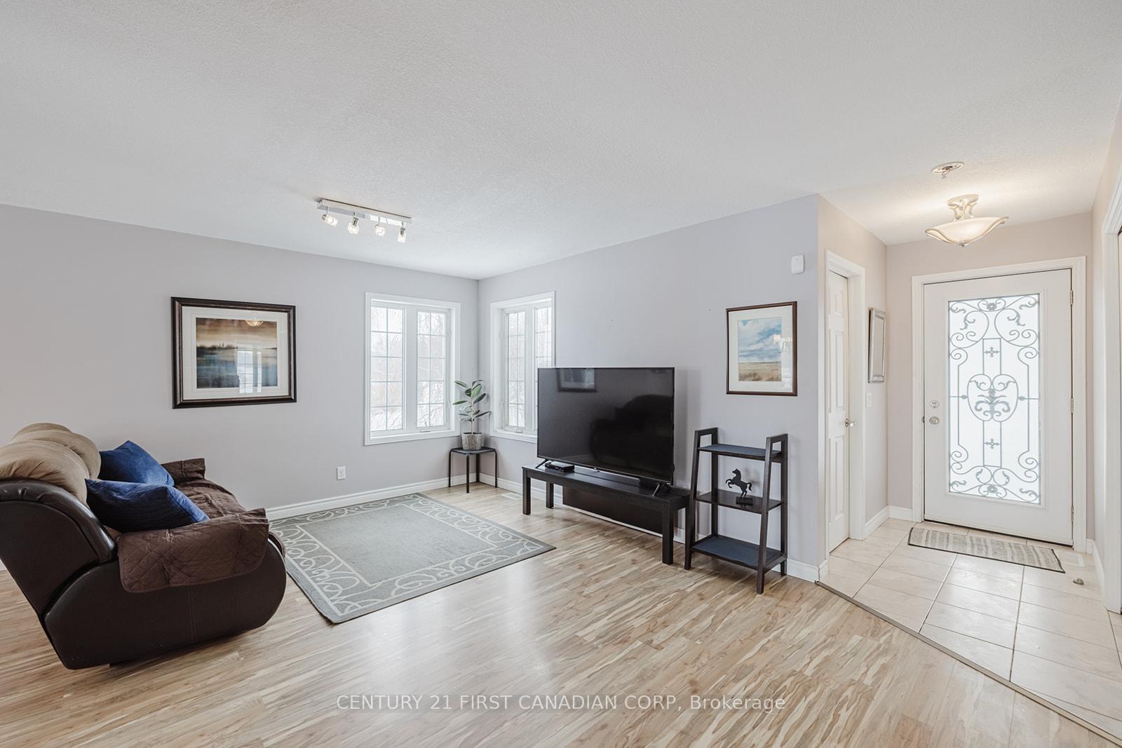 Photo 6 of 31352 Pioneer Line, Dutton/Dunwich, Rural Dutton/Dunwich — HOMEH