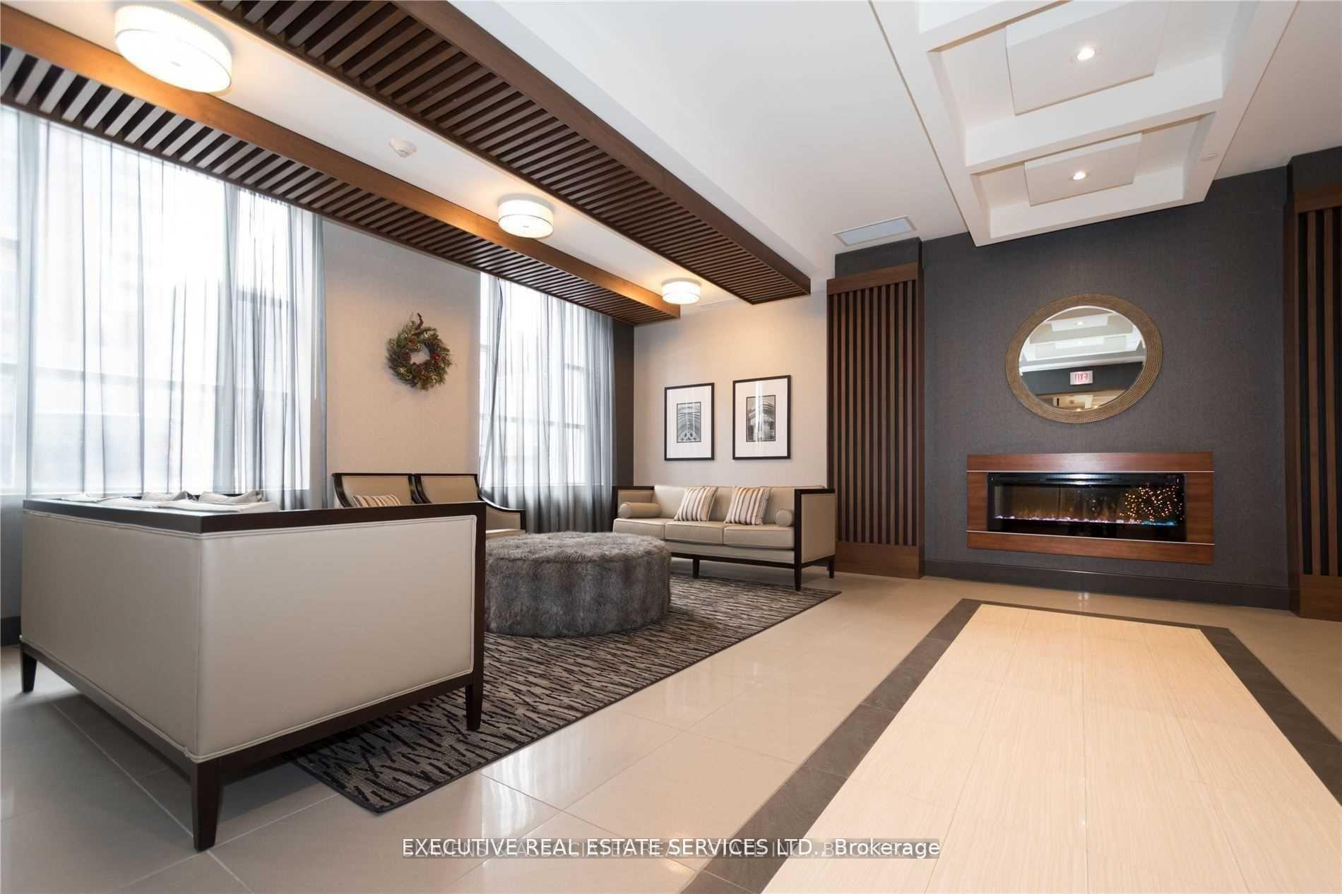 Photo 2 of Unit 807, 150 Main Street, Hamilton, Corktown — HOMEH