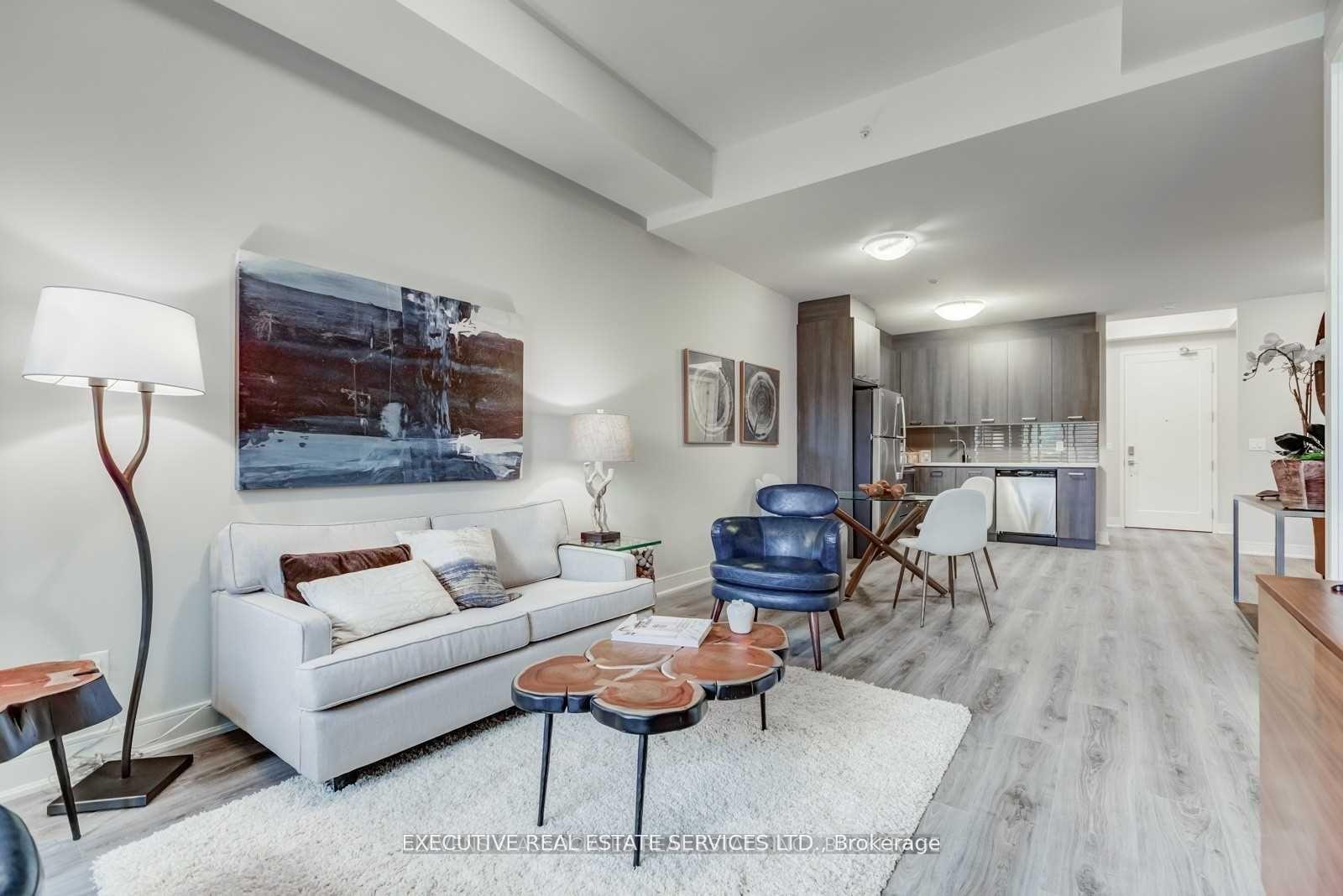 Photo 5 of Unit 807, 150 Main Street, Hamilton, Corktown — HOMEH