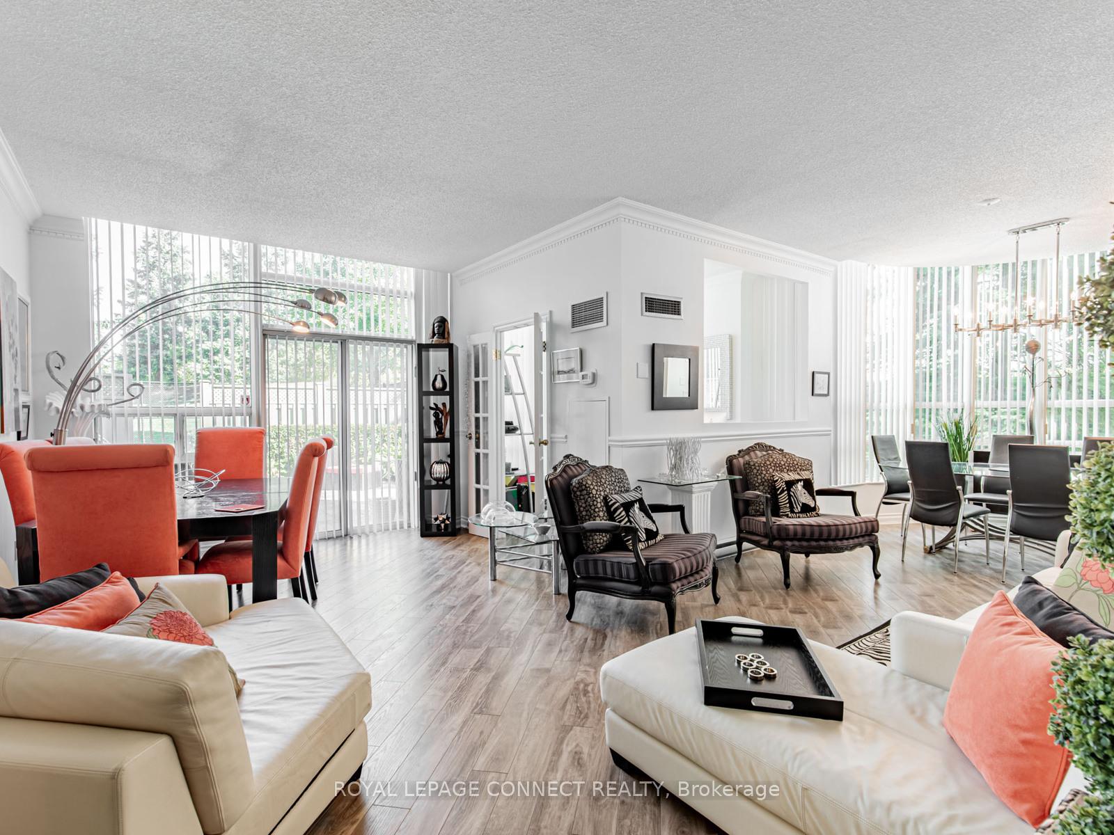 Photo 6 of Unit 122, 7905 Bayview Avenue, Markham, Thornhill — HOMEH