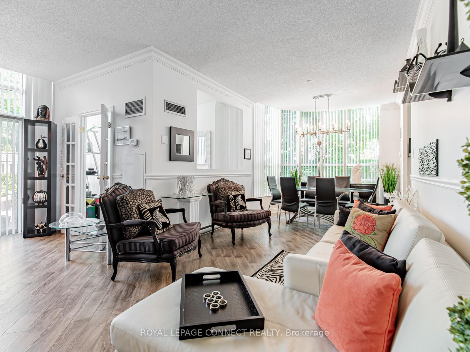 Photo 7 of Unit 122, 7905 Bayview Avenue, Markham, Thornhill — HOMEH