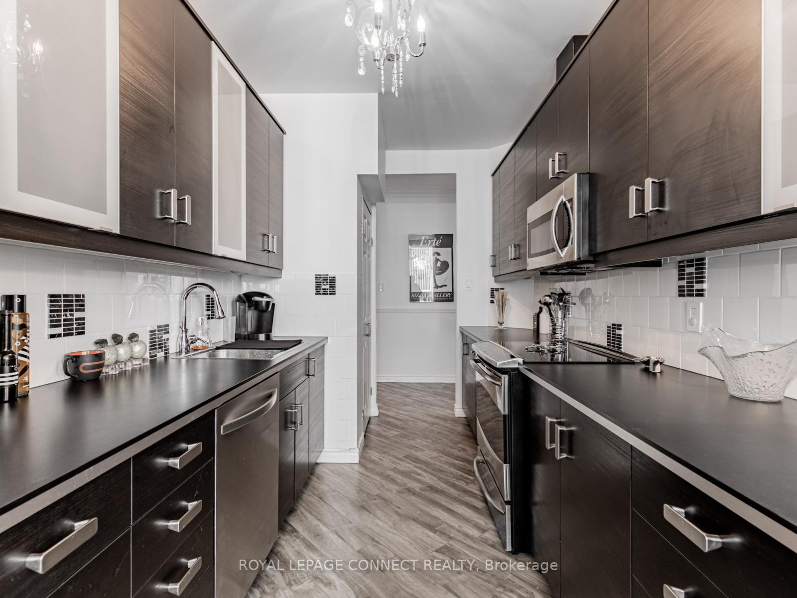 Photo 16 of Unit 122, 7905 Bayview Avenue, Markham, Thornhill — HOMEH