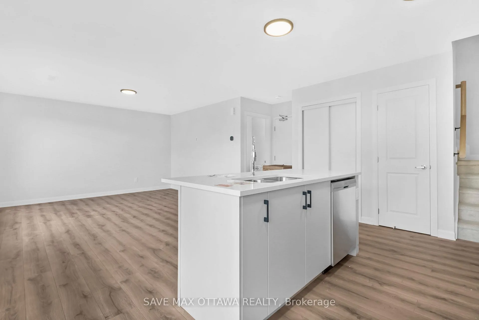 Photo 11 of Unit 06, 701 Glenroy Gilbert Drive, Ottawa, Barrhaven - Strandherd — HOMEH