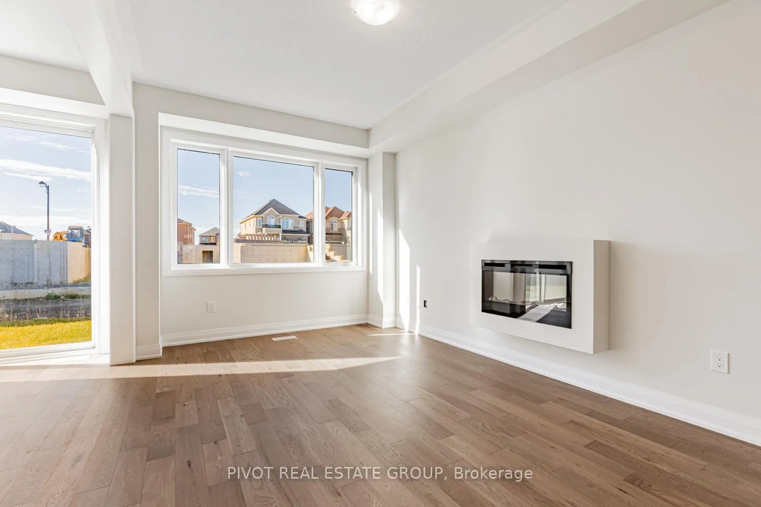 Photo 11 of 26 Lipscott Drive, Caledon, Rural Caledon — HOMEH