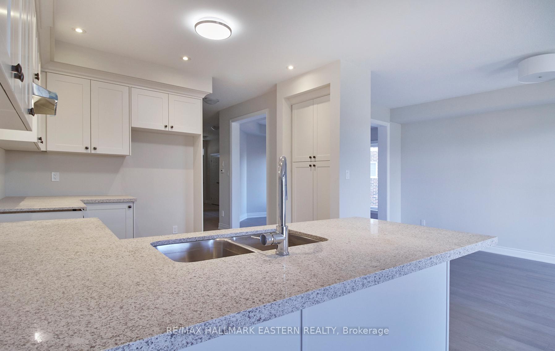 Photo 18 of 37 Coldbrook Drive, Cavan Monaghan, Cavan Twp — HOMEH